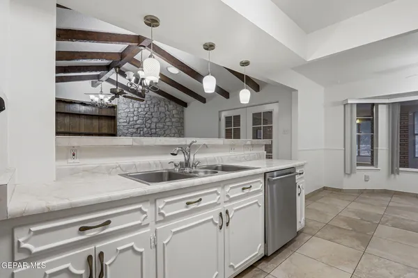 $325,000 | 753 Castile Avenue, El Paso, TX 79912