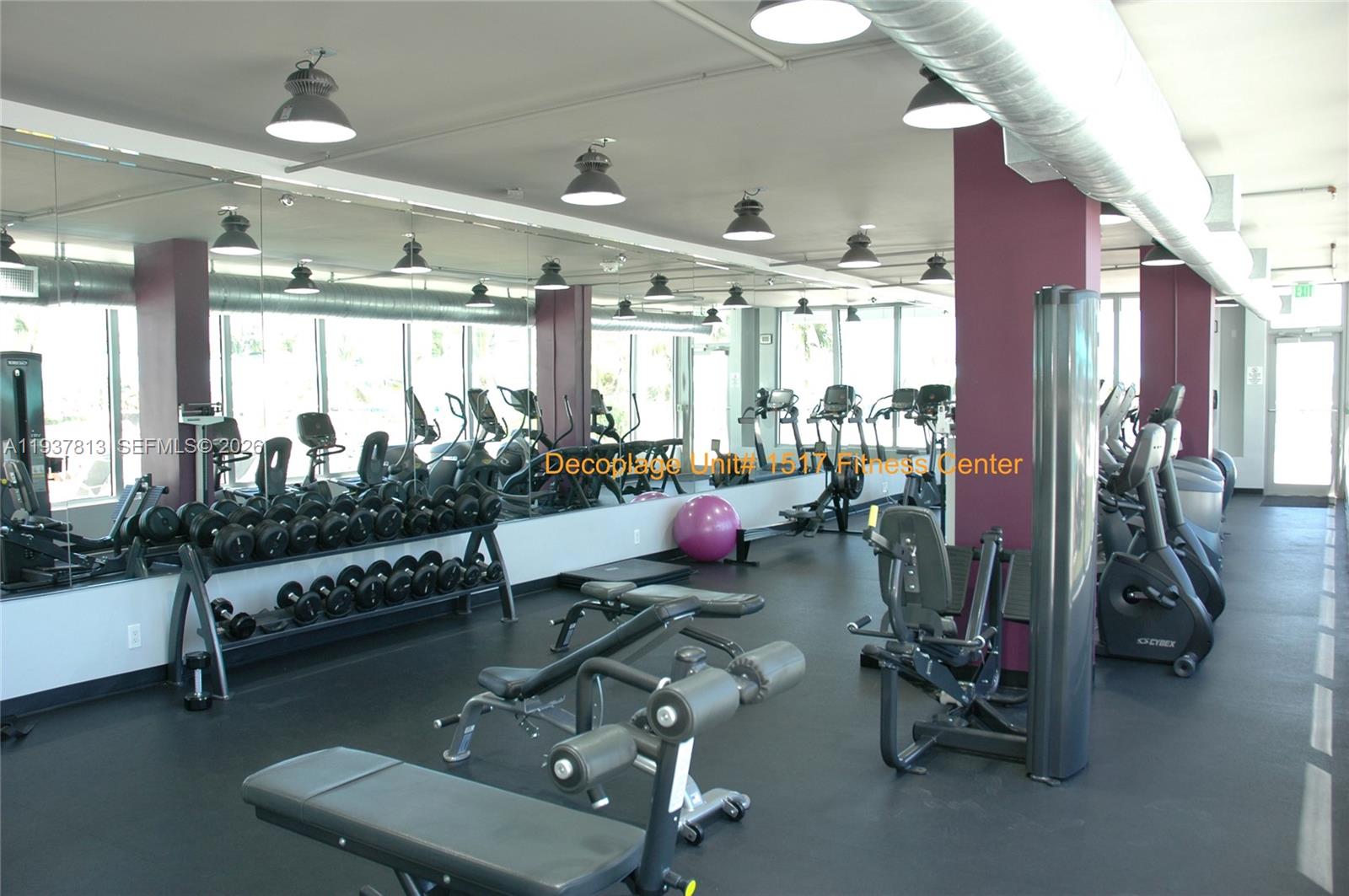 100 Lincoln Road, Unit 1517 Miami Beach, FL 33139 - Photo 11 of 14