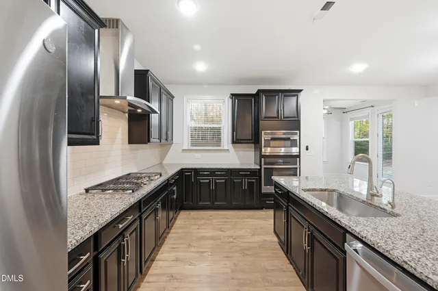 $790,000 | 829 Sunshine Crest Court, Apex, NC 27523