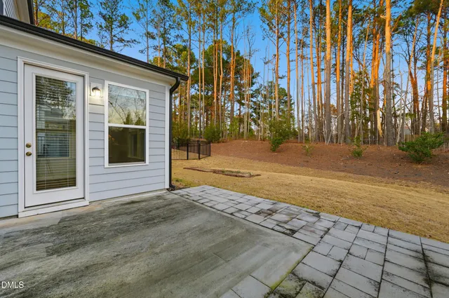 $790,000 | 829 Sunshine Crest Court, Apex, NC 27523