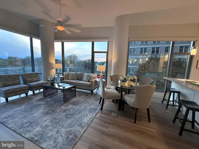 $875,000 | 4960 Fairmont Avenue, Unit 505, Bethesda, MD 20814