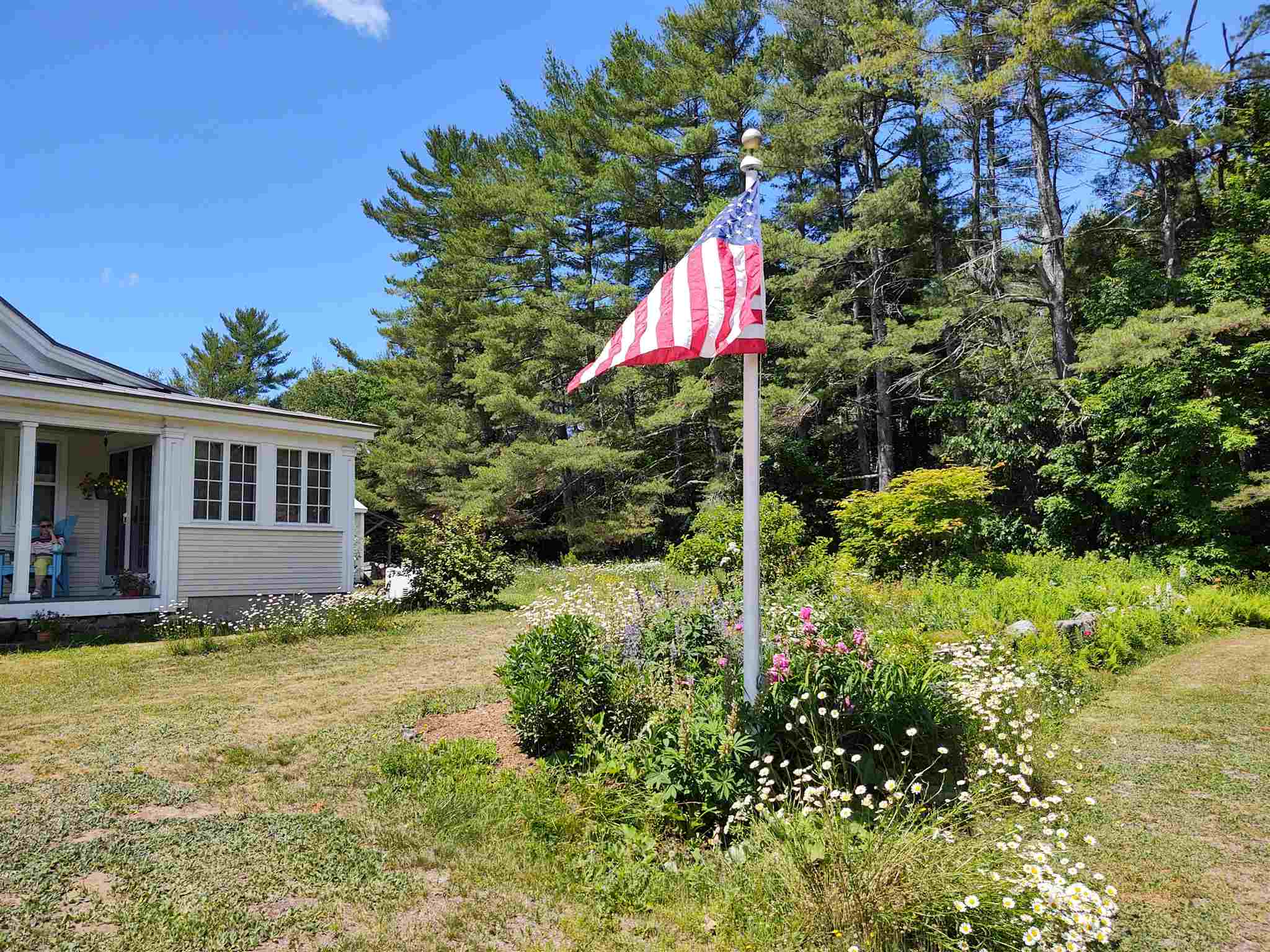 289 Governors Road Brookfield, NH 03872 - Photo 3 of 40 Gallery Image 3