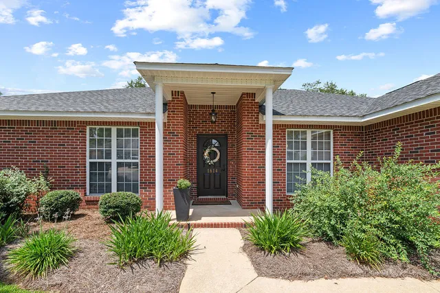 $565,000 | 1614 Myrtlewood Lane, Niceville, FL 32578