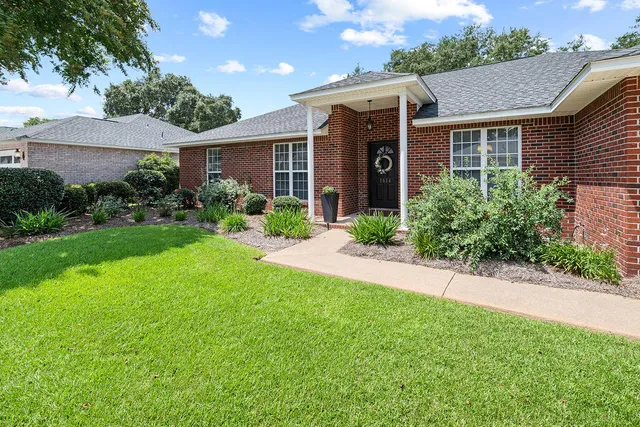 $565,000 | 1614 Myrtlewood Lane, Niceville, FL 32578