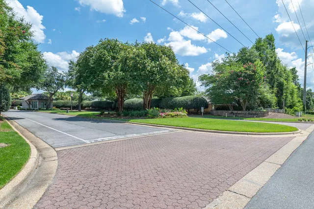 $565,000 | 1614 Myrtlewood Lane, Niceville, FL 32578