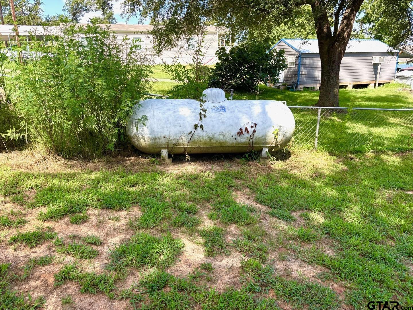 21893 Boles Road Frankston, TX 75763 - Photo 26 of 33 a view of a garden with large trees