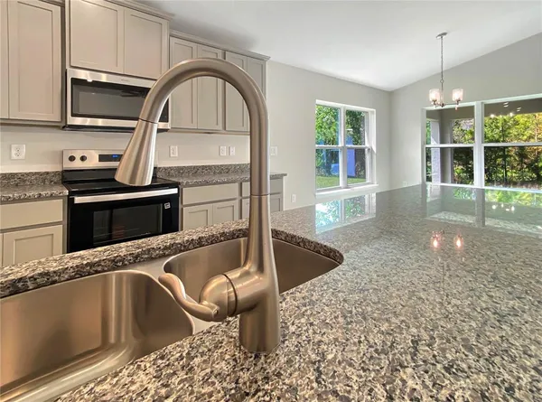 $429,900 | 7600 Bent Tree Loop, St. Cloud, FL 34773