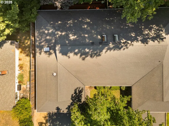 $400,000 | 9735 Southwest Tualatin Road, Tualatin, OR 97062