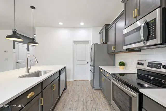 $450,000 | 922 Keekle Lane Southeast, Leland, NC 28451