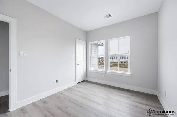$2,600 | 6702 Metro Boulevard, Unit 3, Houston, TX 77083
