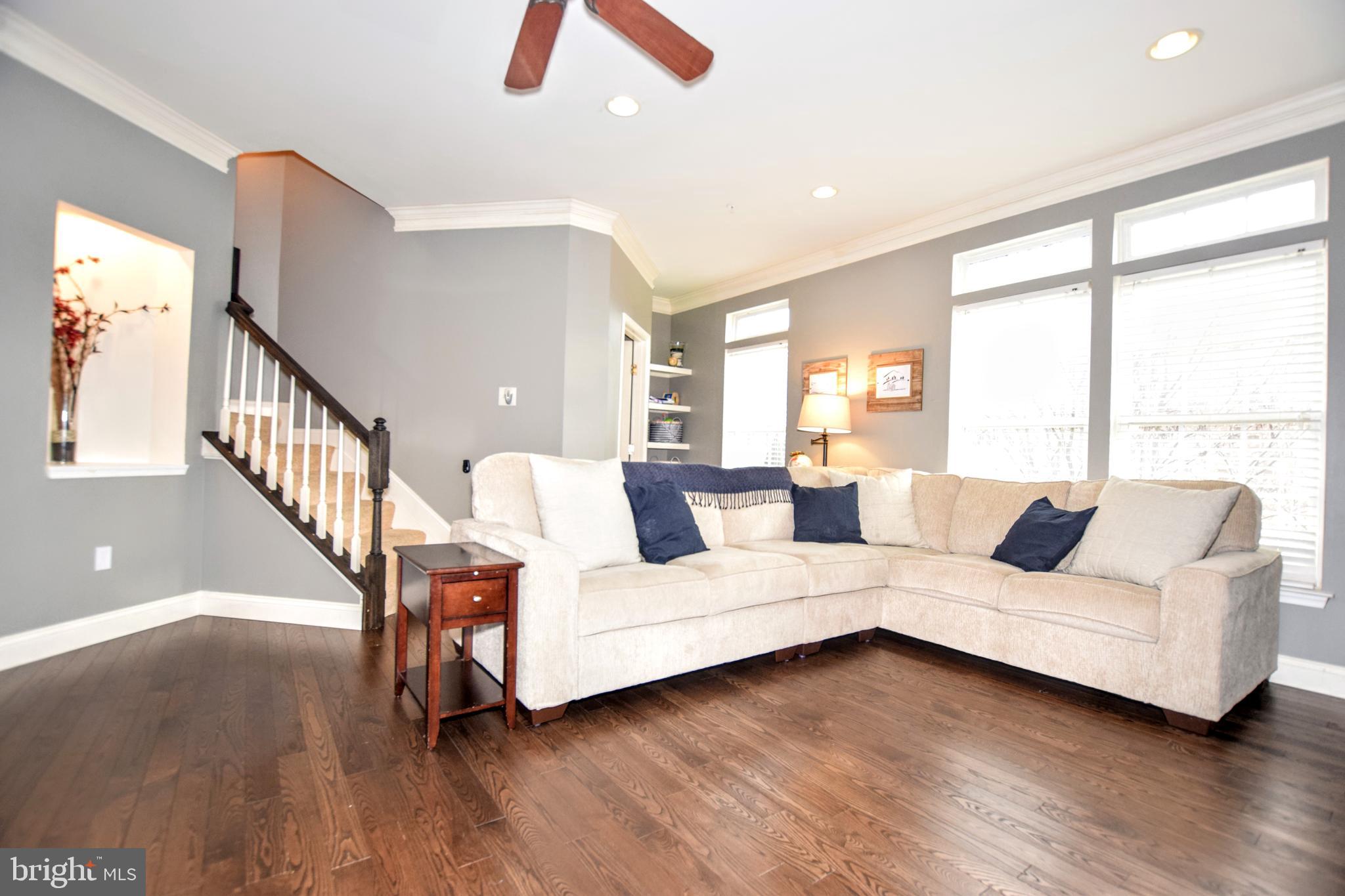 5103 Key View Way Perry Hall, MD 21128 - Photo 16 of 32 Custom Built-Ins!