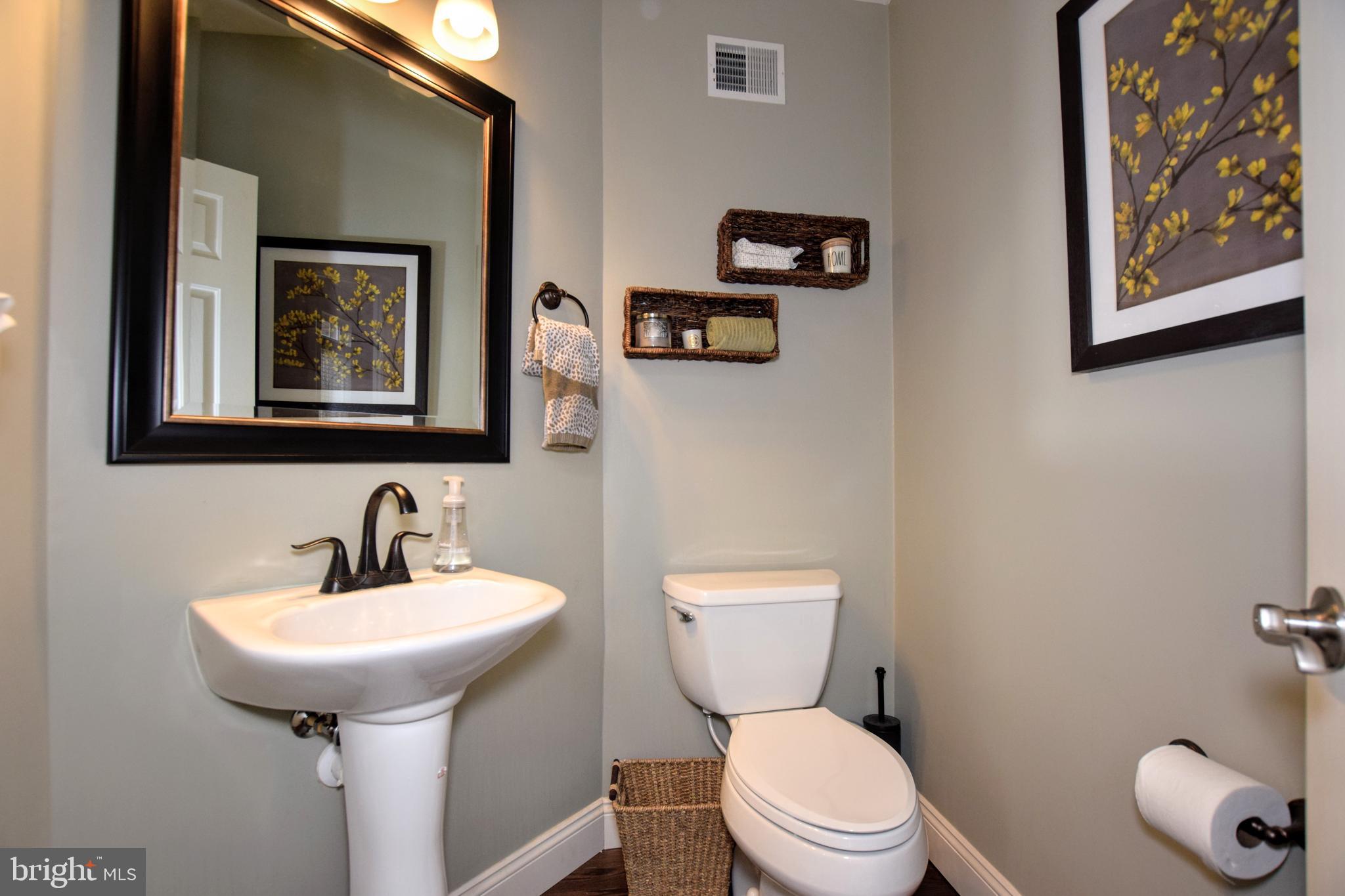 5103 Key View Way Perry Hall, MD 21128 - Photo 18 of 32 Main Level Powder Room