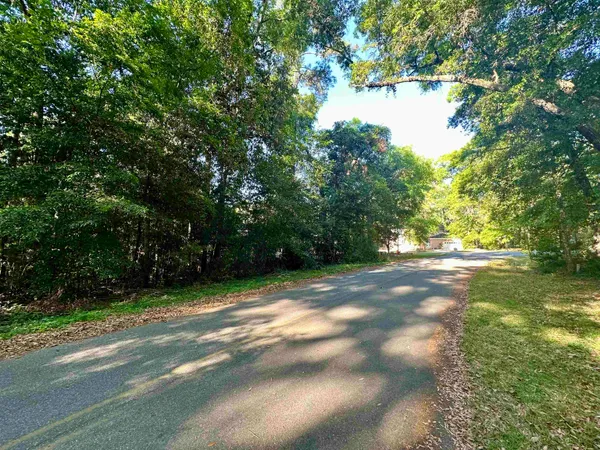 $60,000 | 104 Engwall Circle, Havana, FL 32333