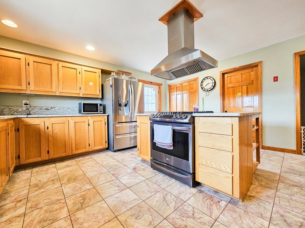 449 North Wakefield Road Wolfeboro, NH 03894 - Photo 7 of 44