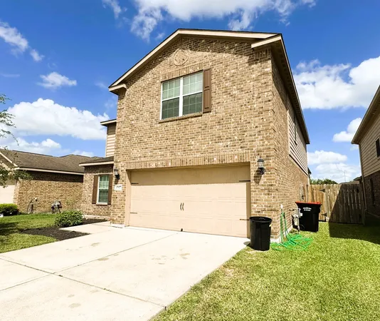 $300,000 | 9427 Ruby Mist Drive, Rosharon, TX 77583