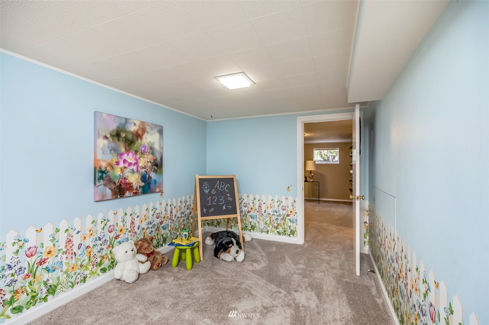 8402 13th Avenue Southwest Seattle, WA 98106 - Photo 22 of 40