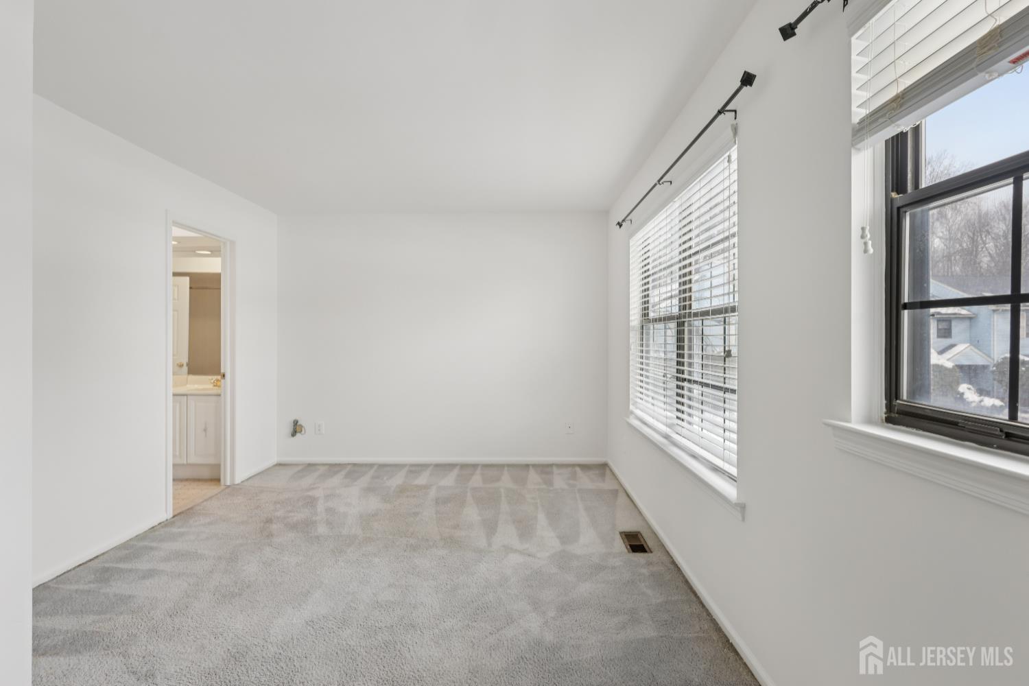 705 Maplecrest Road Edison, NJ 08820 - Photo 21 of 30