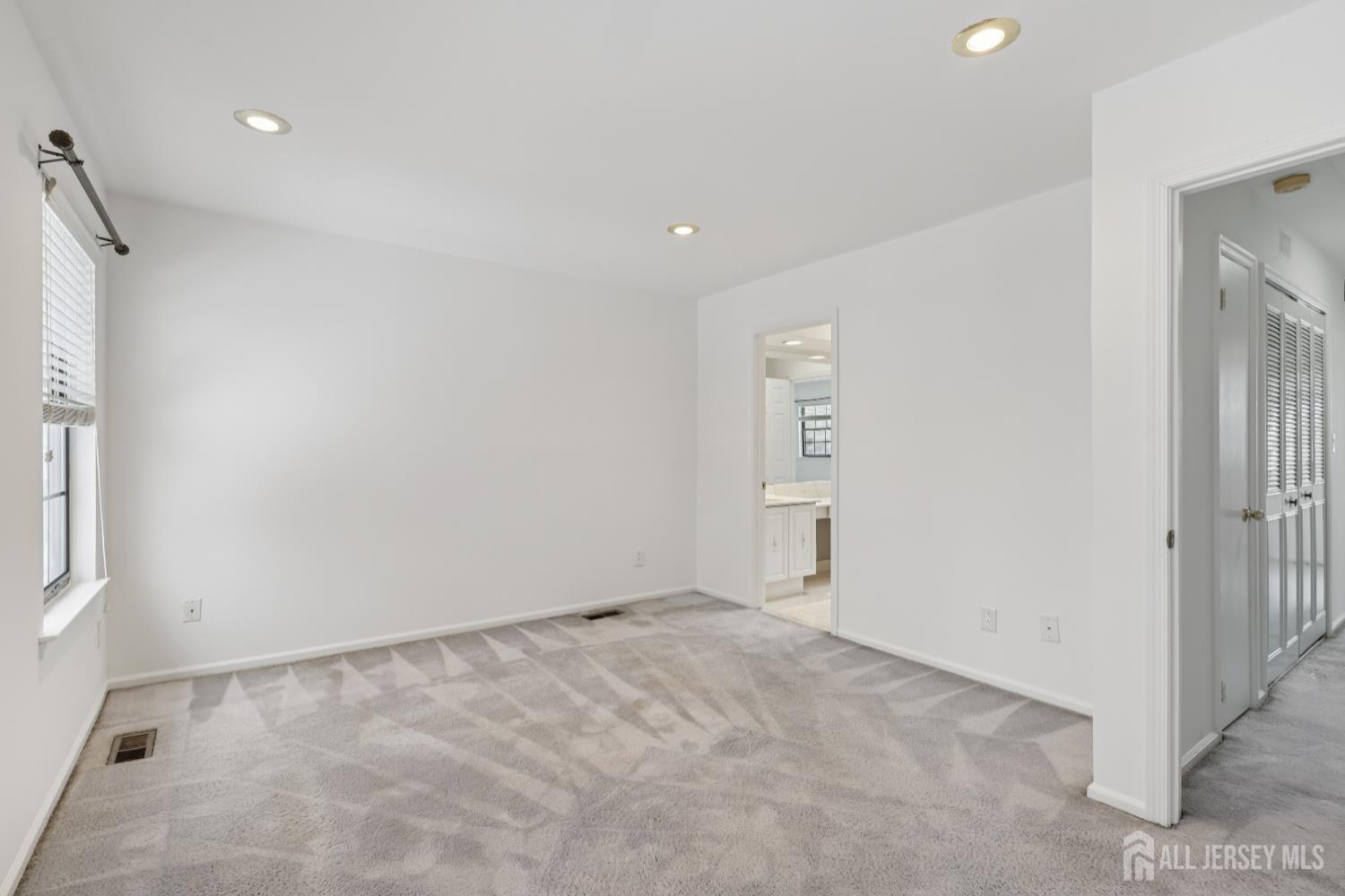 705 Maplecrest Road Edison, NJ 08820 - Photo 22 of 30