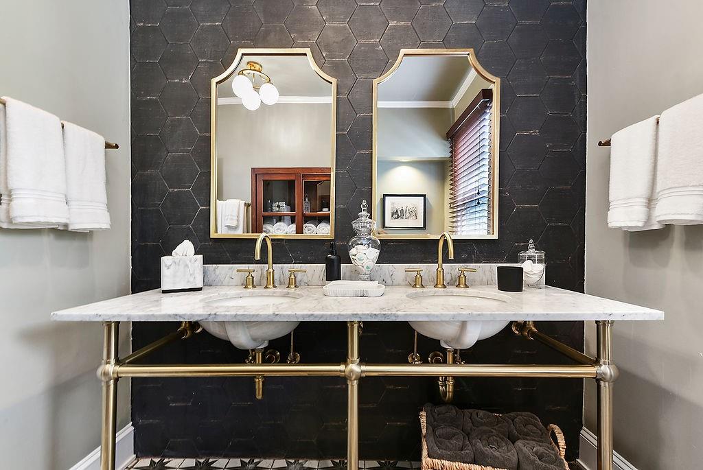 809 Blackburn Road Sewickley, PA 15143 - Photo 26 of 50 Hall Bath