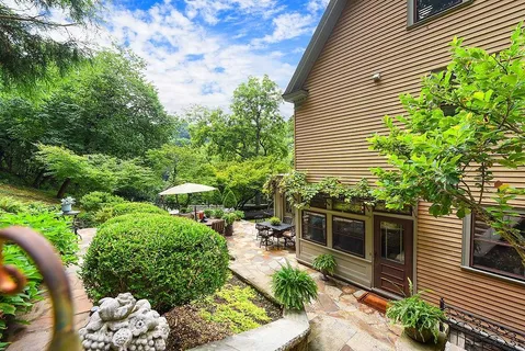 $1,965,000 | 809 Blackburn Road, Sewickley, PA 15143