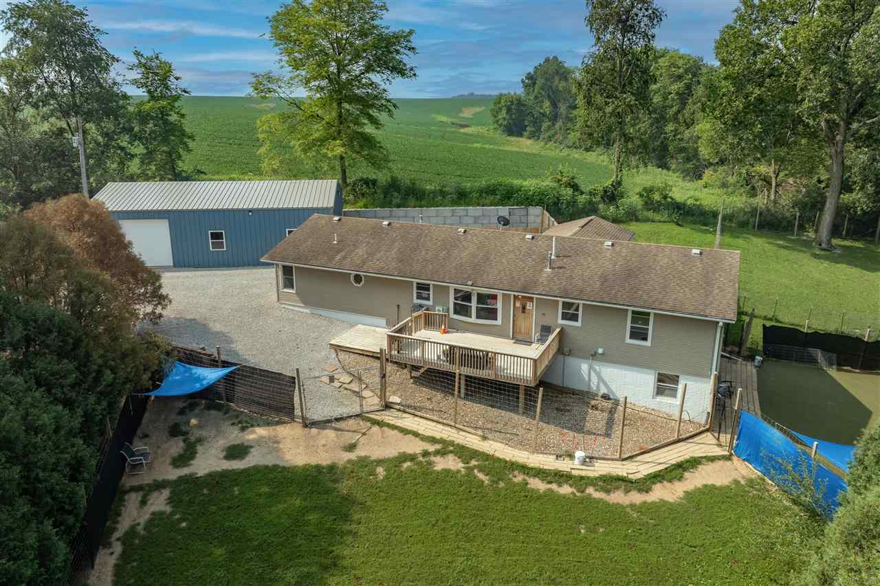 1045 Vine Avenue Riverside, IA 52327 - Photo 2 of 42 Gallery Image 2