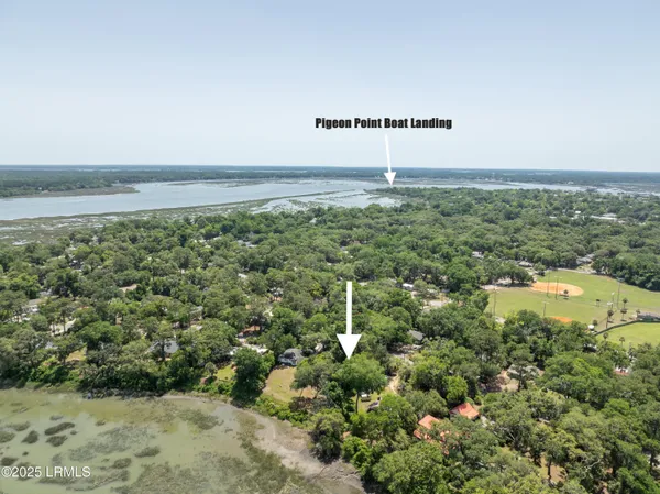 $2,750 | 1203 Laudonniere Street, Beaufort, SC 29902