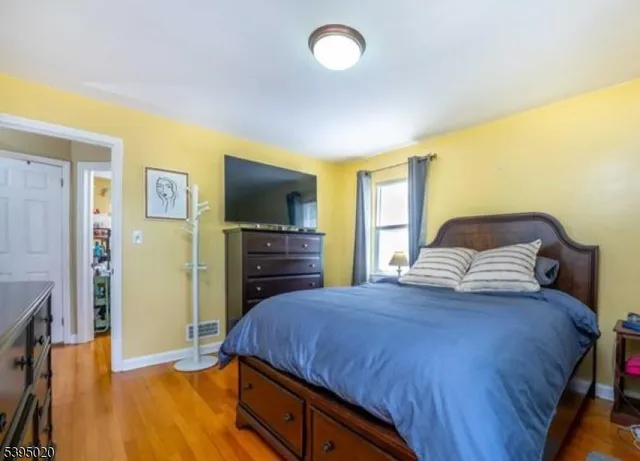 $389,000 | 220 North 17th Street, Bloomfield, NJ 07003