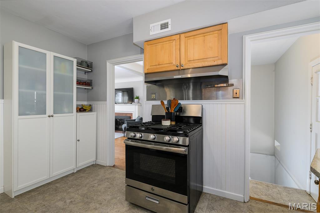 1527 South Rock Hill Road Webster Groves, MO 63119 - Photo 17 of 34