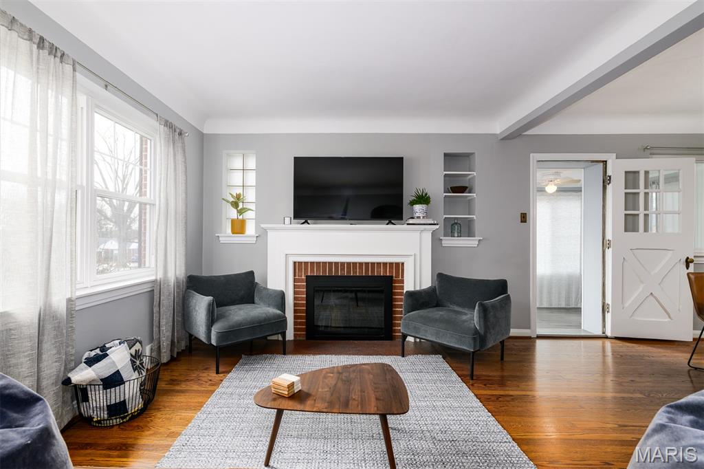 1527 South Rock Hill Road Webster Groves, MO 63119 - Photo 8 of 34