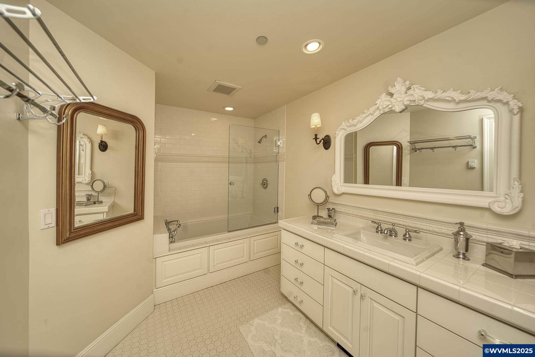 6290 SouthView Loop Cloverdale, OR 97112 - Photo 30 of 41 Gallery Image 30