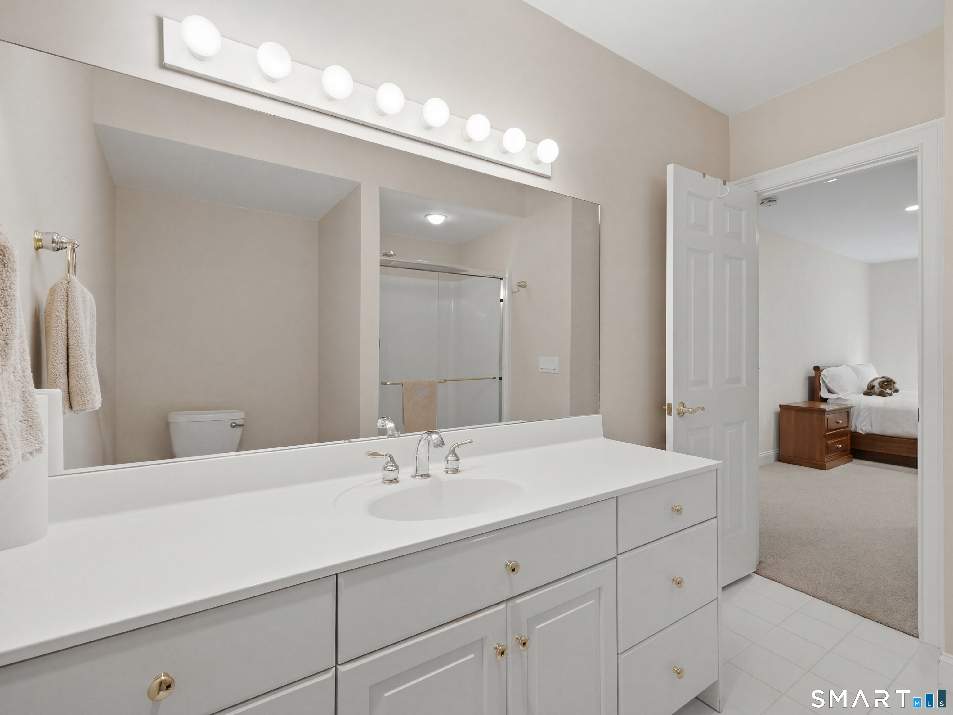 2 Shirecrest, Unit 2 Avon, CT 06001 - Photo 33 of 39