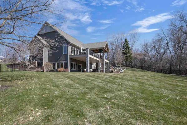 $1,150,000 | 2592 Remington Court, Green Bay, WI 54302