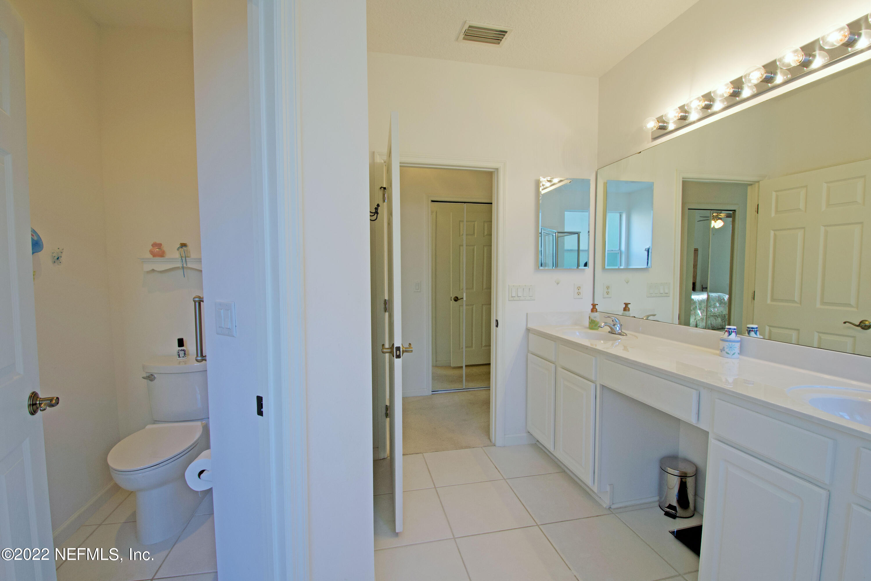 636 Copperhead Circle St. Augustine, FL 32092 - Photo 17 of 44 17 Master Bathroom