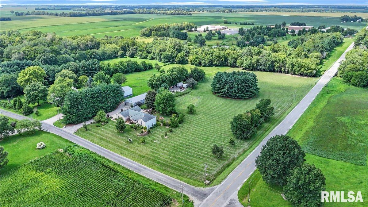 8035 Farmington Cemetery Road Pleasant Plains, IL 62677 - Photo 55 of 61 Gallery Image 55