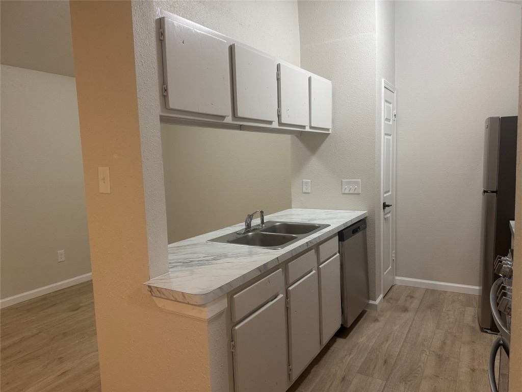 1809 A Prairie Knoll Court, Unit A Austin, TX 78758 - Photo 18 of 27