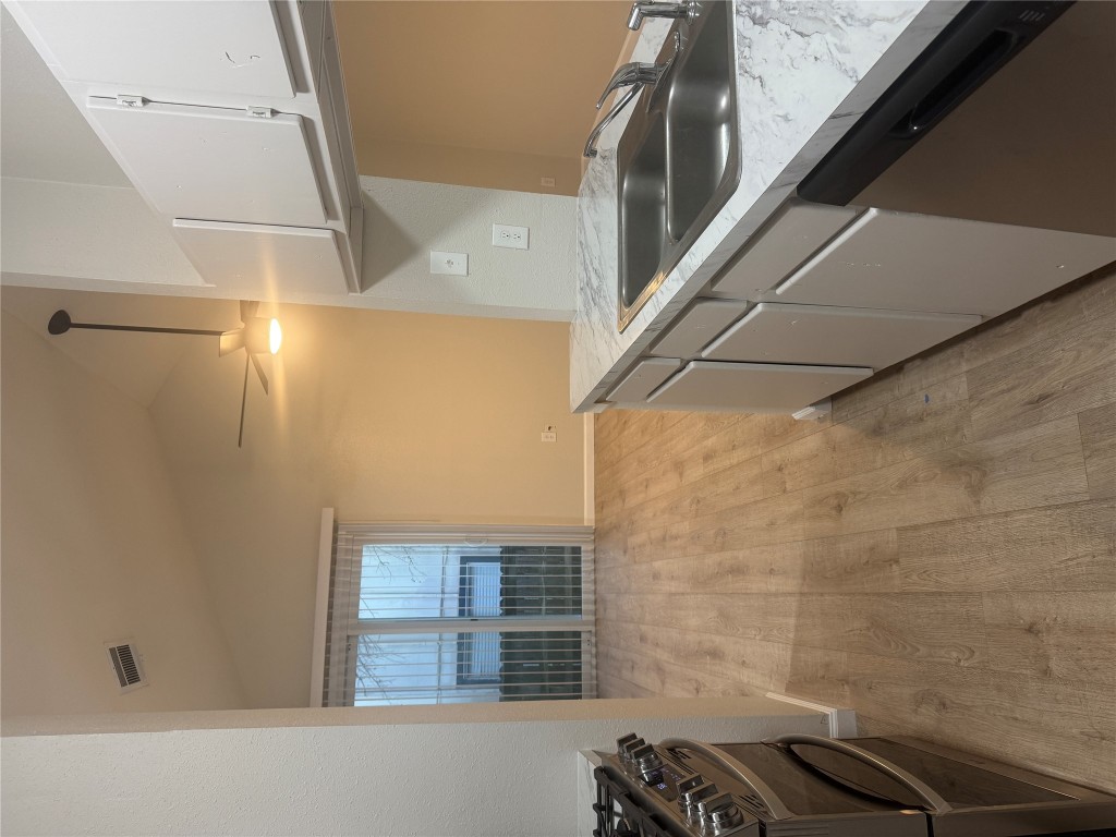 1809 A Prairie Knoll Court, Unit A Austin, TX 78758 - Photo 20 of 27