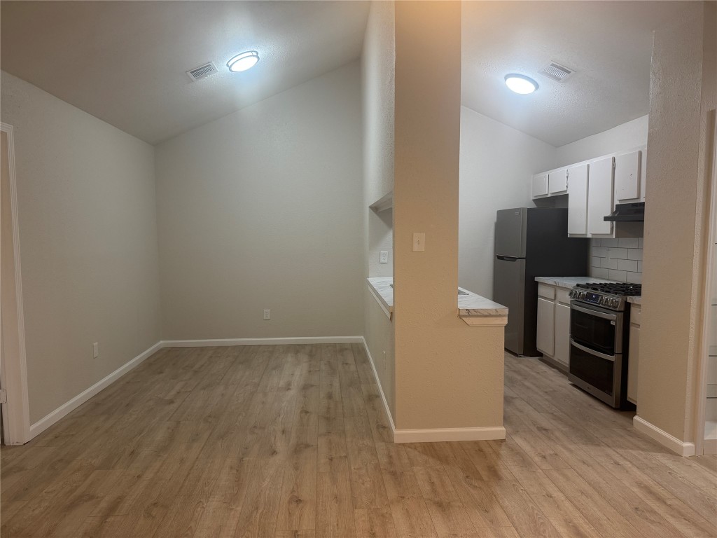 1809 A Prairie Knoll Court, Unit A Austin, TX 78758 - Photo 21 of 27