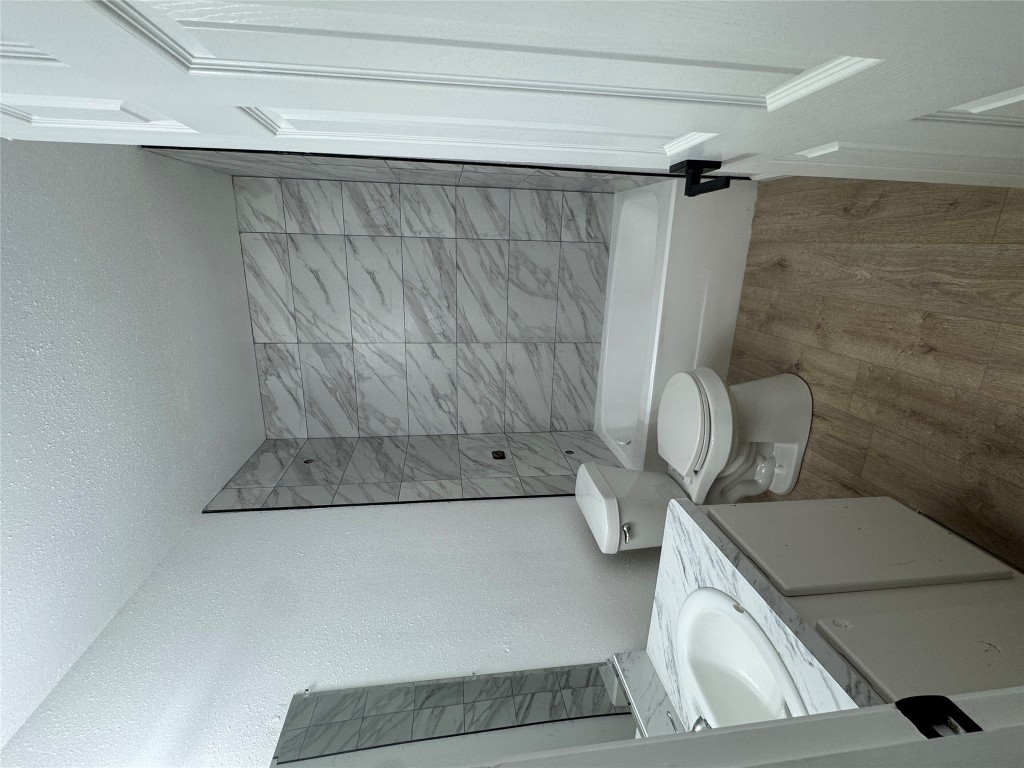 1809 A Prairie Knoll Court, Unit A Austin, TX 78758 - Photo 4 of 27