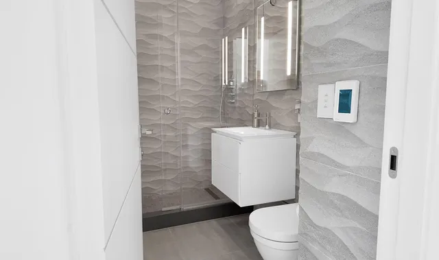 $3,350,000 | 200 East 69th Street, Unit 31A | Lenox Hill