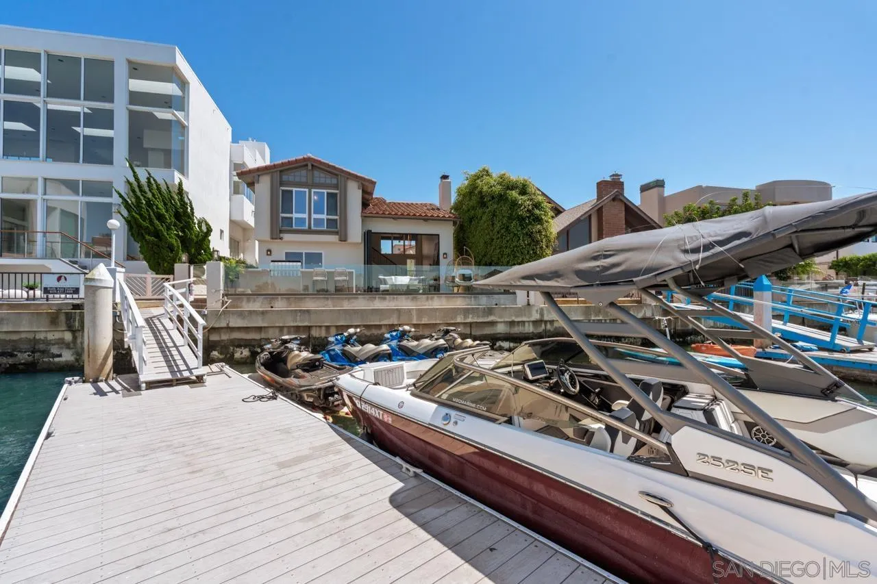 27 Green Turtle Road Coronado, CA 92118 - Photo 57 of 74