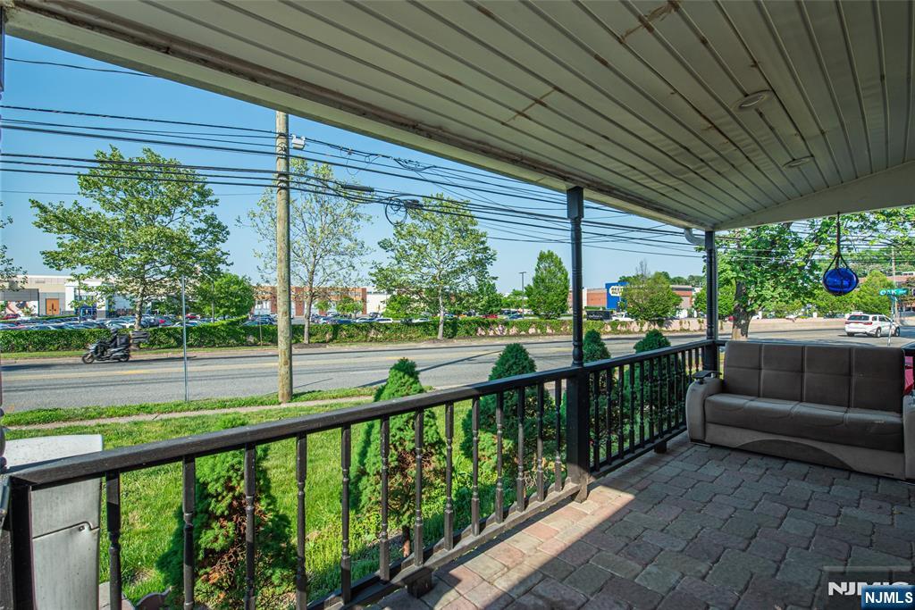 42 West Spring Valley Avenue Maywood, NJ 07607 - Photo 2 of 24