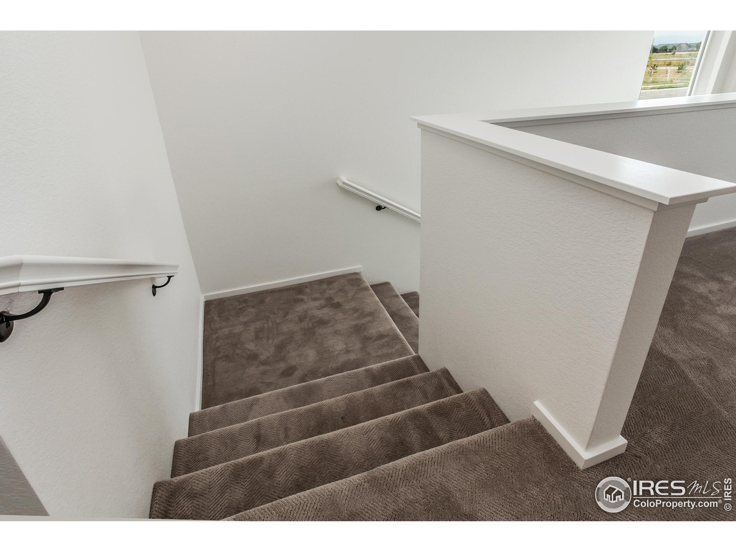 6126 Red Barn Road Fort Collins, CO 80528 - Photo 18 of 36