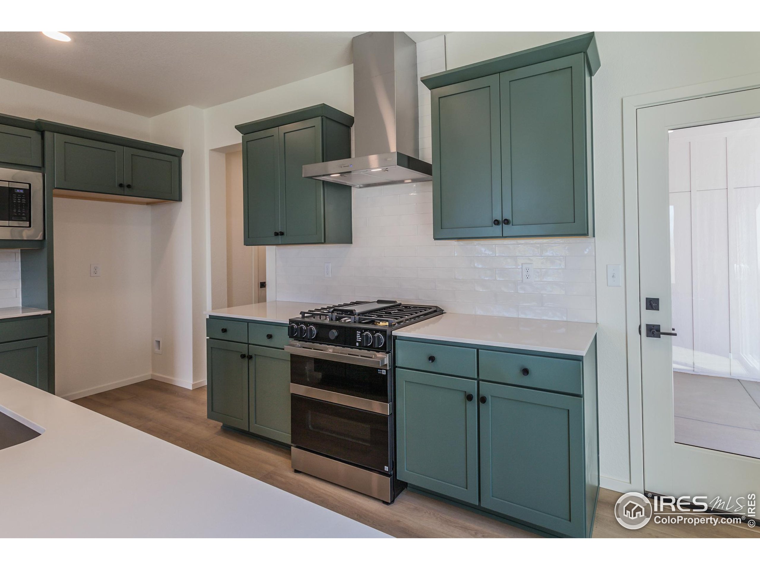 6126 Red Barn Road Fort Collins, CO 80528 - Photo 9 of 36