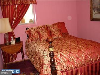 135 Wyndmoor Road Havertown, PA 19083 - Photo 10 of 12