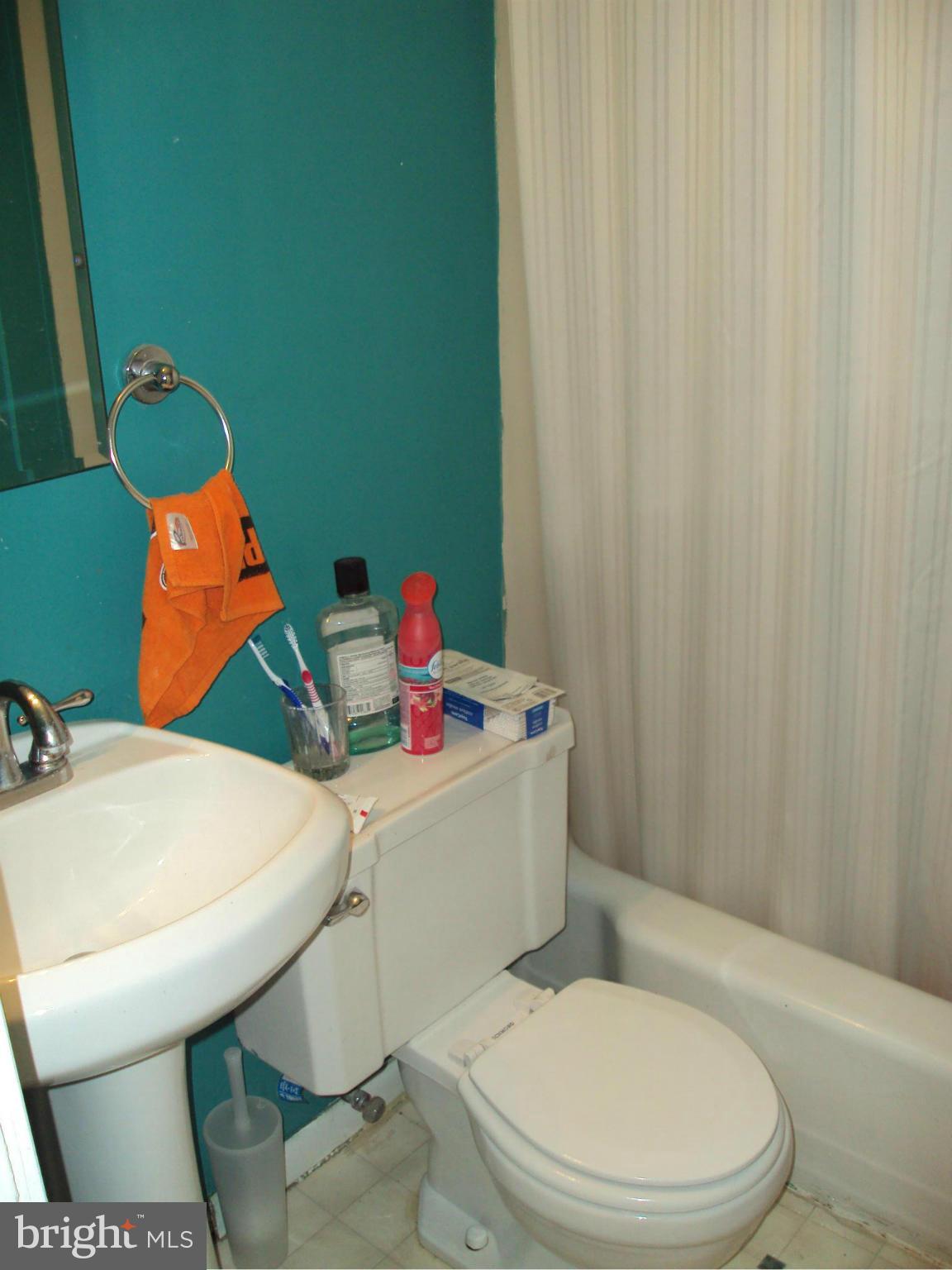 931 Olmstead Road Pikesville, MD 21208 - Photo 20 of 20 Bath