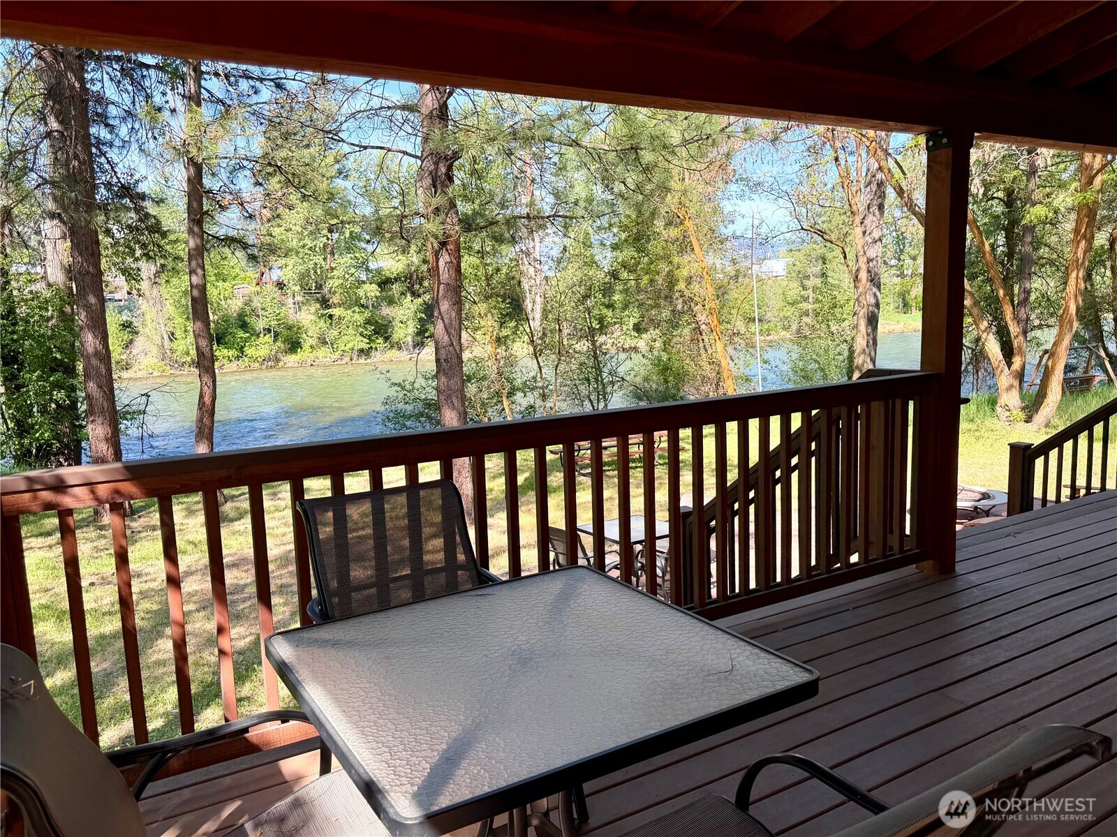 104 Center Street Winthrop, WA 98862 - Photo 8 of 40