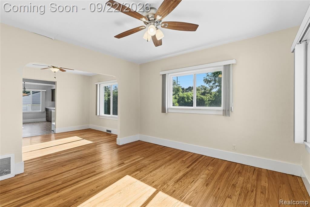 4609 Pengelly Road Flint, MI 48507 - Photo 6 of 22 Gallery Image 6