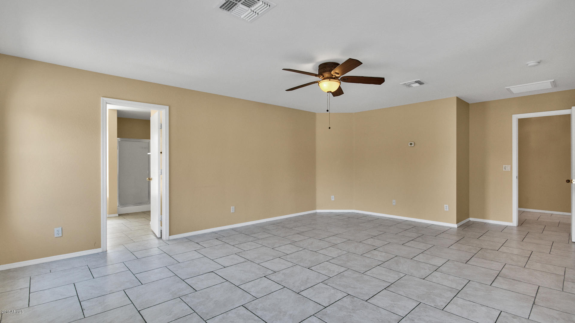 2926 West Maldonado Road Phoenix, AZ 85041 - Photo 24 of 35 27