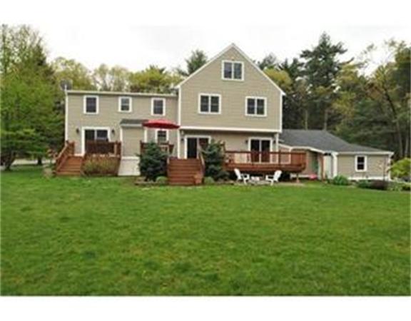 105 Lincoln Road Walpole, MA 02081 - Photo 4 of 21 Gallery Image 4