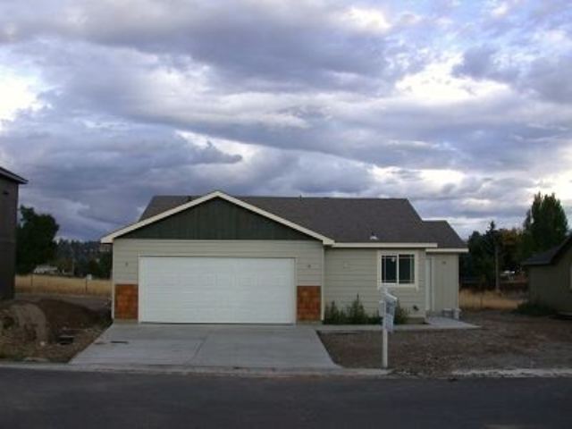 3105 South Rees Lane Veradale, WA 99037 - Photo 1 of 8